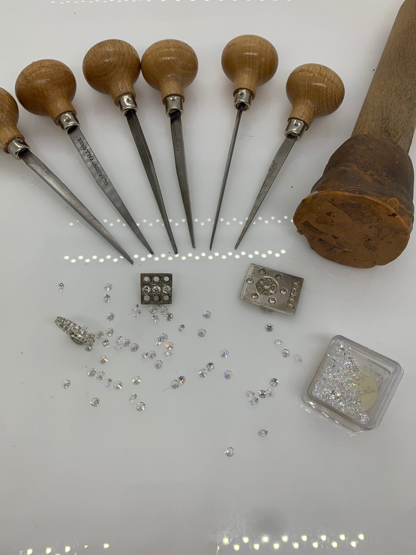 40-Hour Intensive Stone Setting Masterclass (1 week)