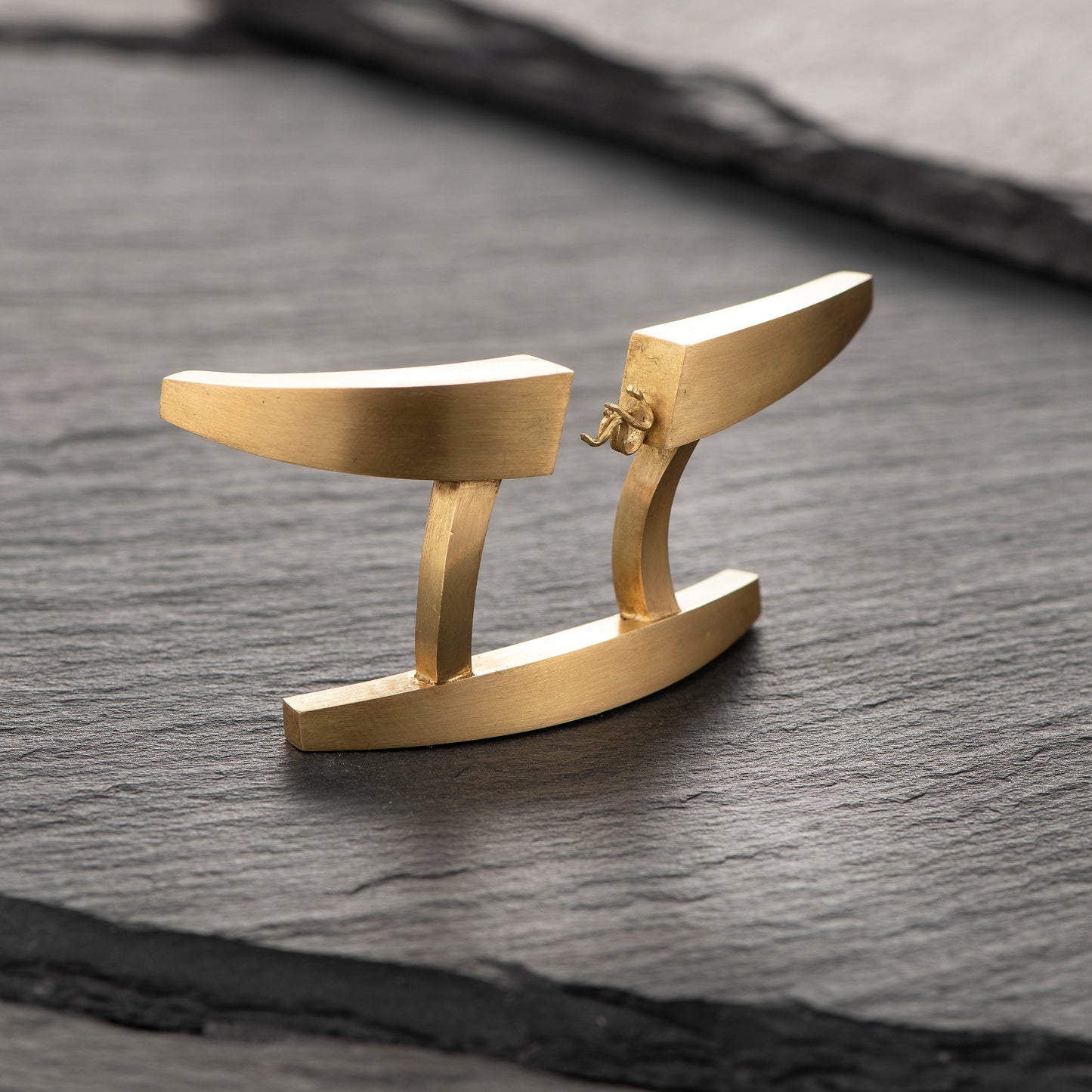 "Rest in Trap" - One-of-a-Kind 18ct Gold Hand Piece by Constantinos Kyriacou