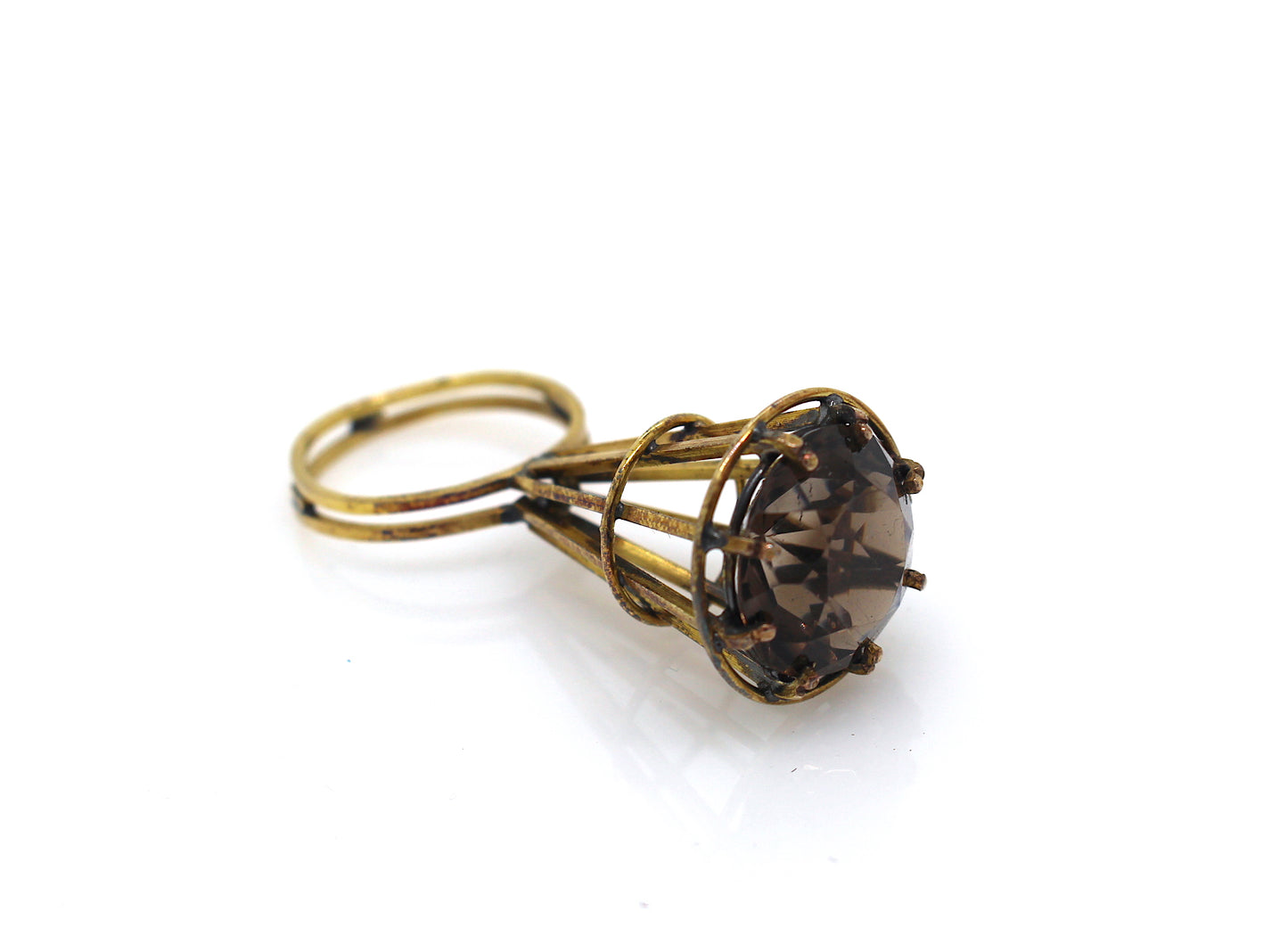 18ct gold solitaire ring by Constantinos Kyriacou. With Smokey Quartz. 2004