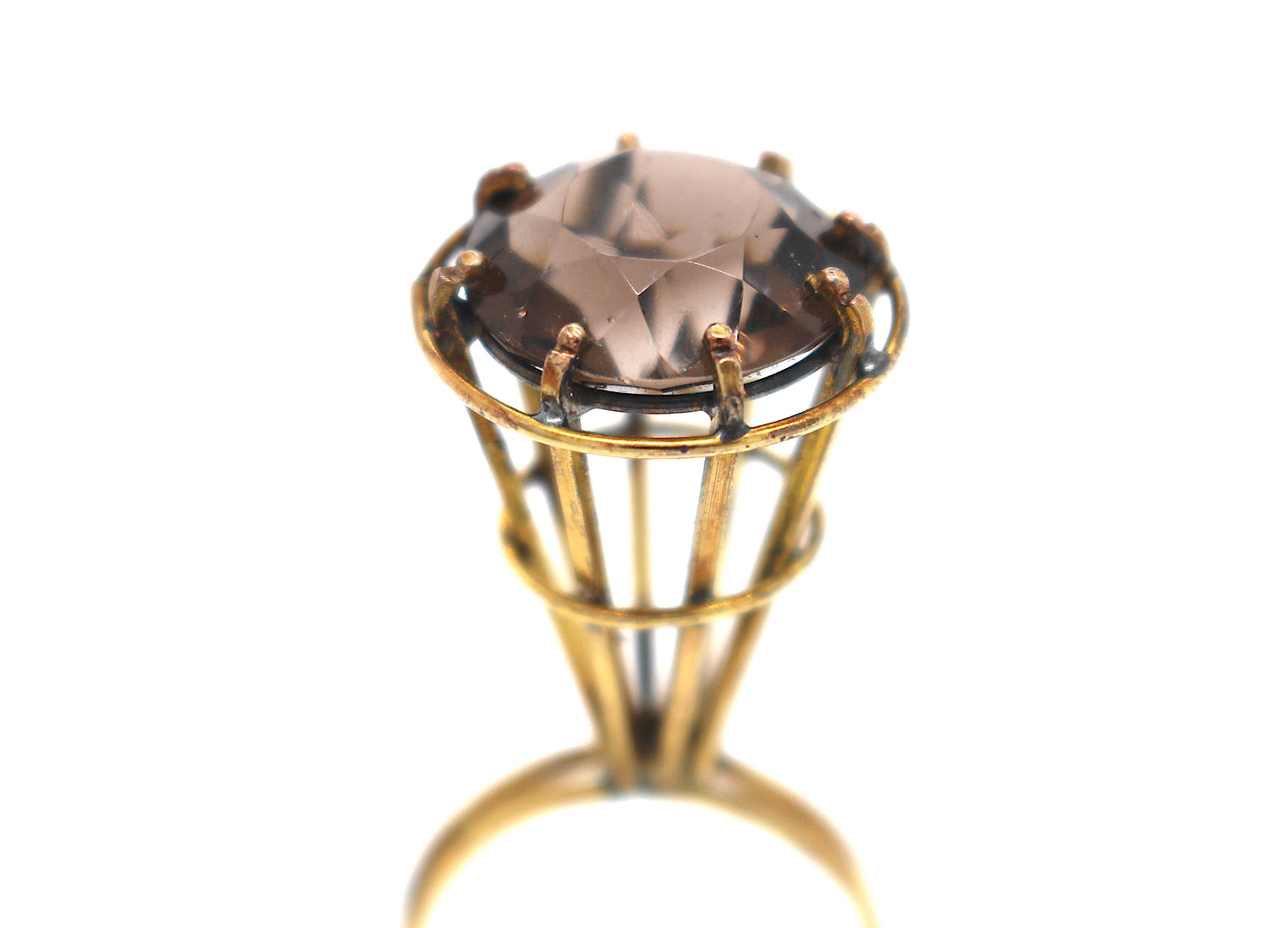 18ct gold solitaire ring by Constantinos Kyriacou. With Smokey Quartz. 2004