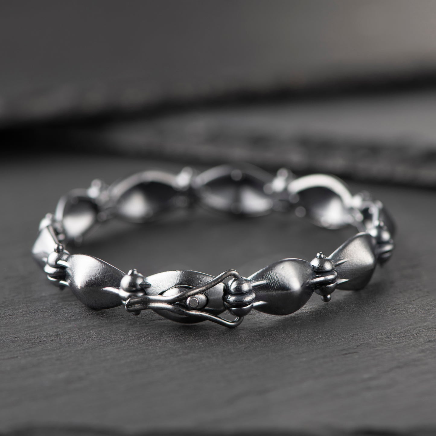 "Introvert" Bracelet in Pure Silver - Fractal Moment Collection