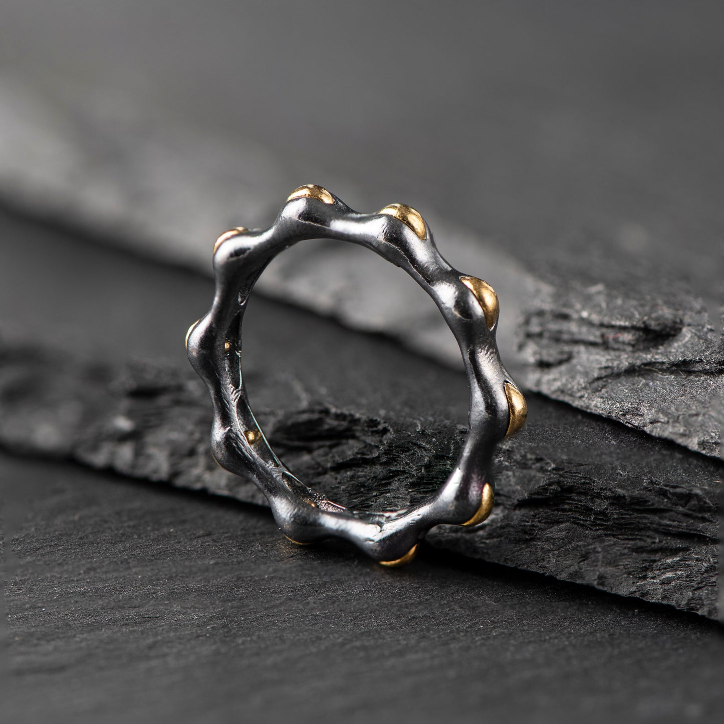 "Smiling Introvert" Ring - Pure Silver (999.9) with 24ct Gold Details - The Fractal Moment Collection