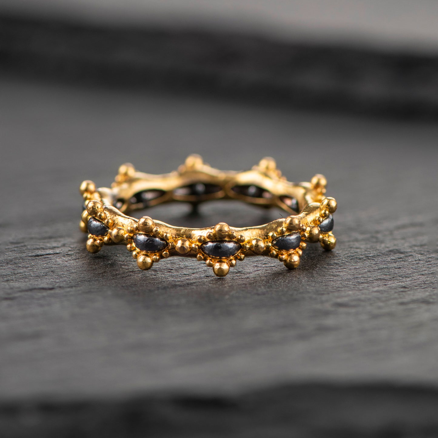 "Shining Extrovert Look" Ring - 24ct Gold with Pure Silver Oxidized Details - The Fractal Moment Collection