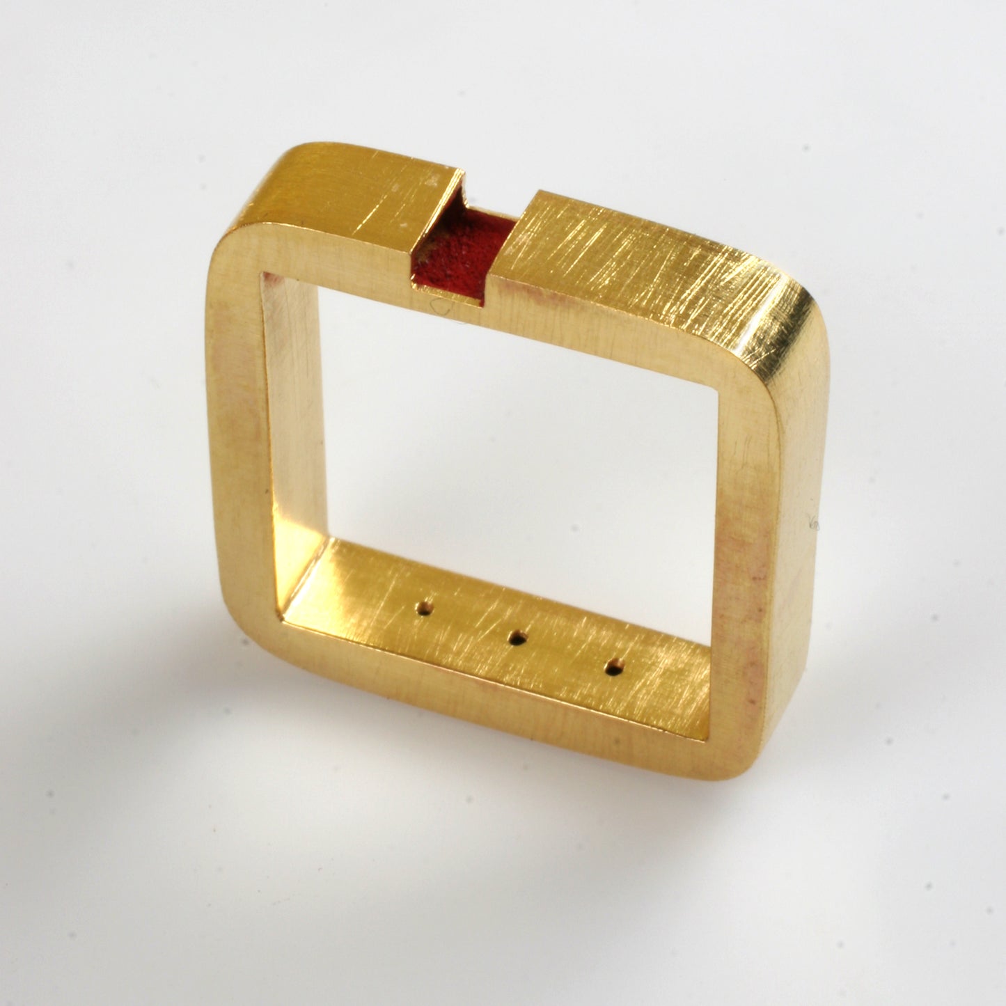 18ct gold unisex ring. "Interrupted by Red"(2006)